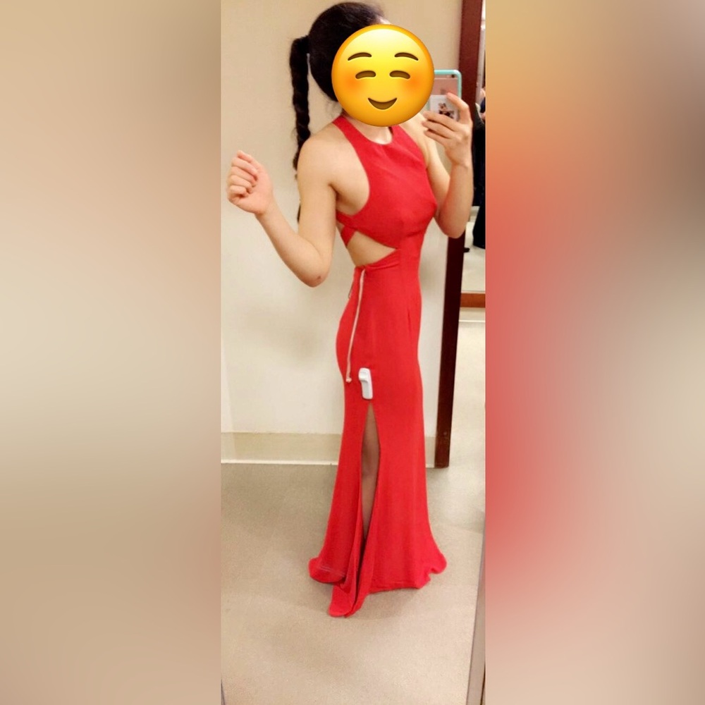 Red prom dress